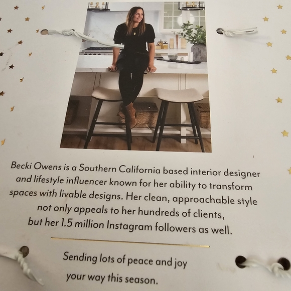 *Holiday Bell Garland - Picture 7 of 15